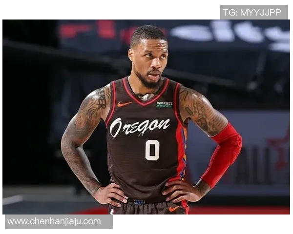 雷迪克:东契奇将接受检查确认伤情 里夫斯每次都有本场表现就该25分钟封顶 雷迪克:东契奇将接受检查确认伤情 里夫斯每次都有本场表现就该25分钟封顶